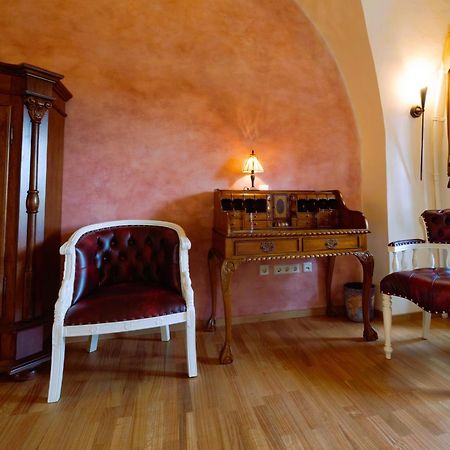 Hotel & Tagungszentrum Schloss Hohenfels Hohenfels  Экстерьер фото