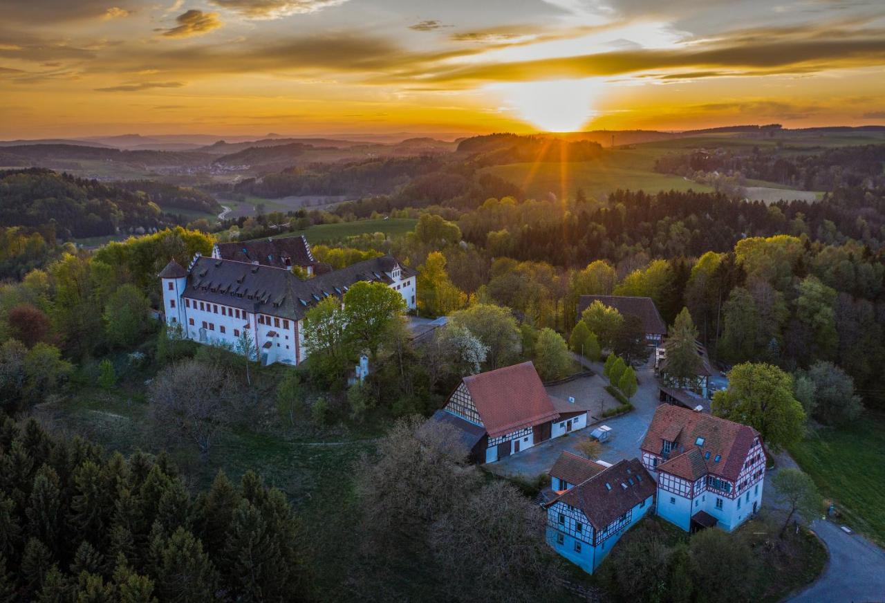 Hotel & Tagungszentrum Schloss Hohenfels Hohenfels  Экстерьер фото
